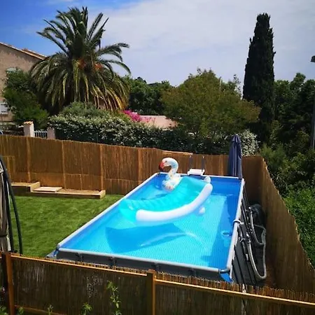 דירה Haut De Avec Piscine Et Jardin