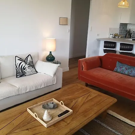 Haut De Avec Piscine Et Jardin *