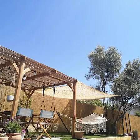 דירה Haut De Avec Piscine Et Jardin *